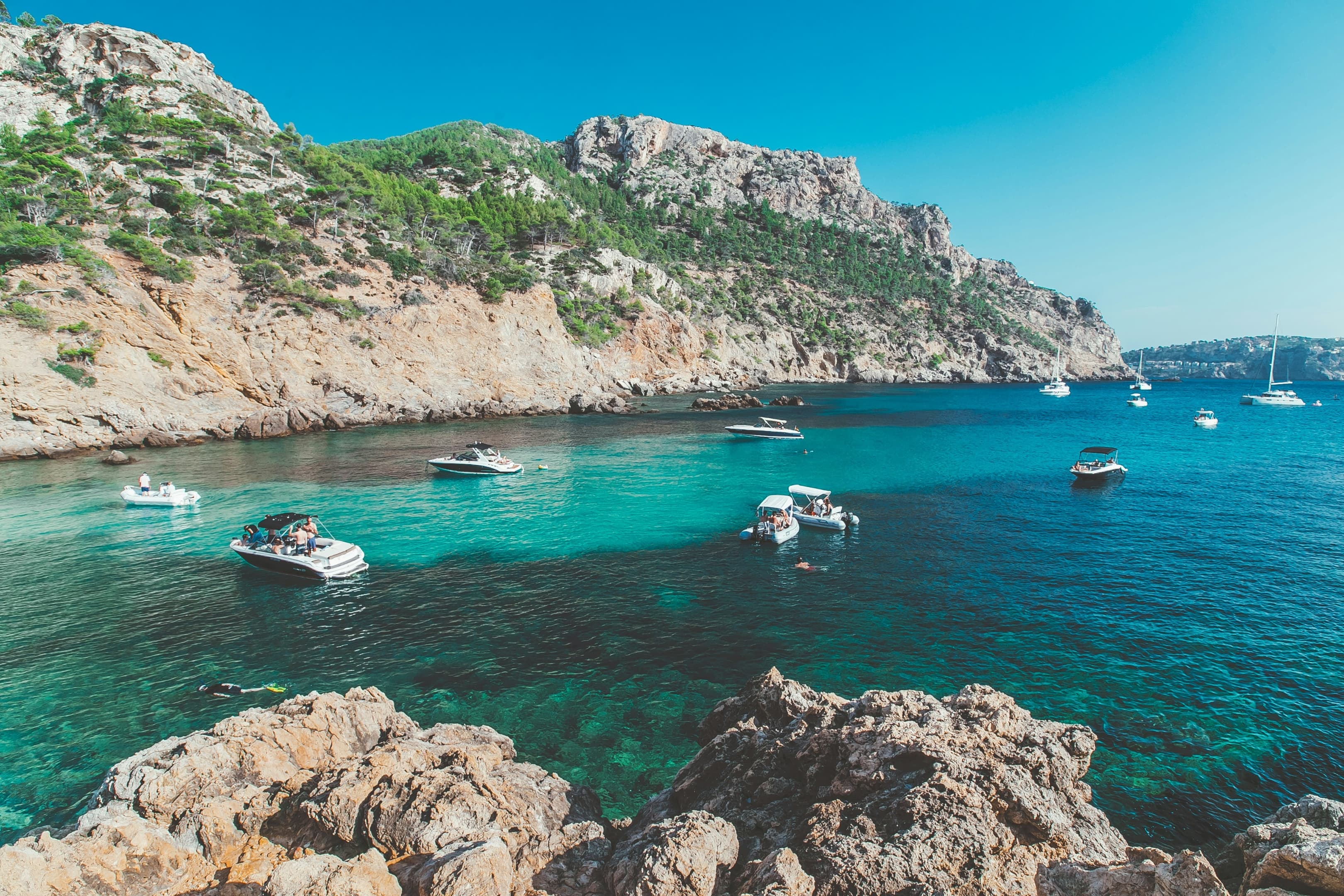 Frontier_Yachting_Balearic_Islands_7.jpg