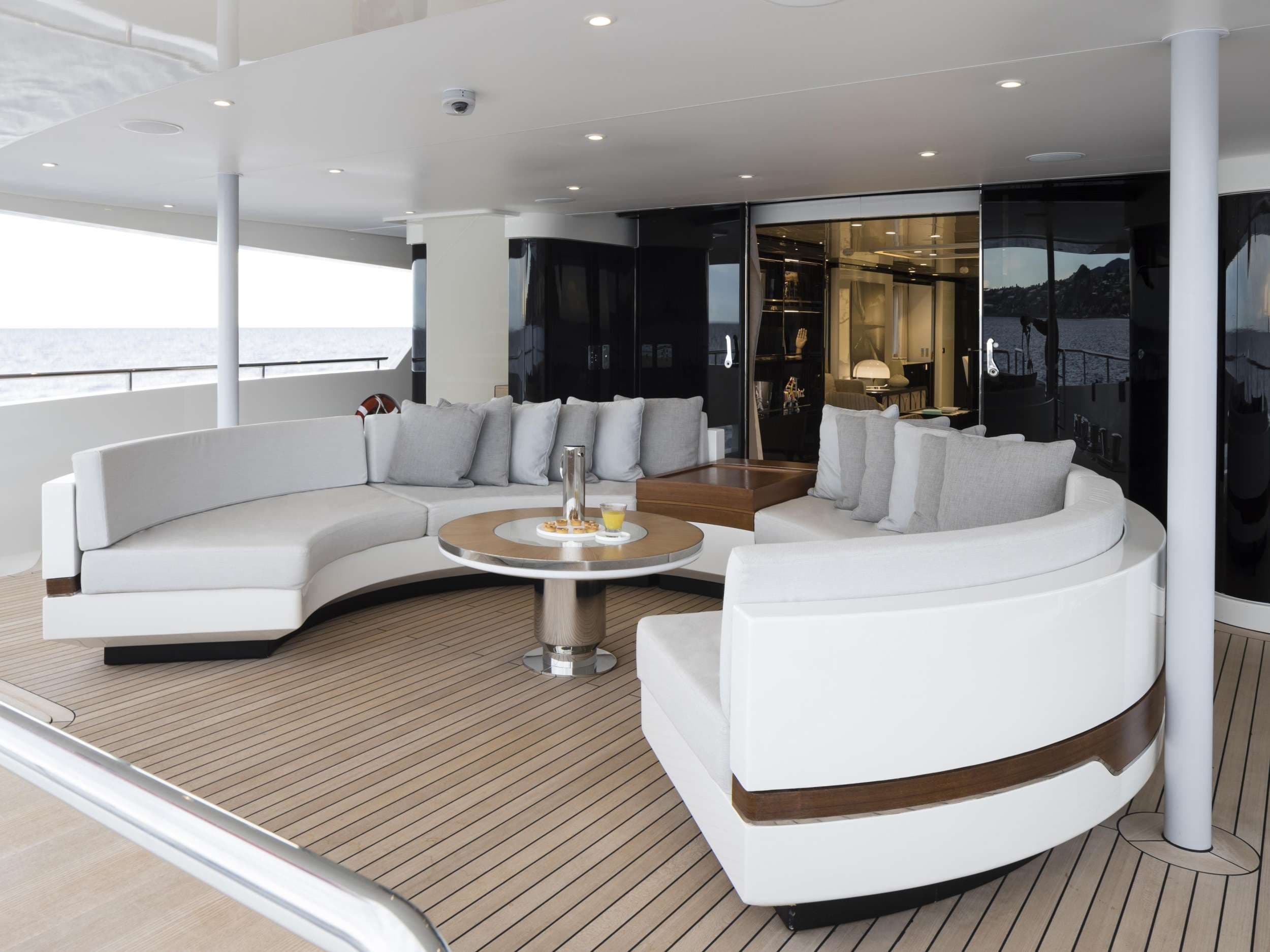 yachtPic5