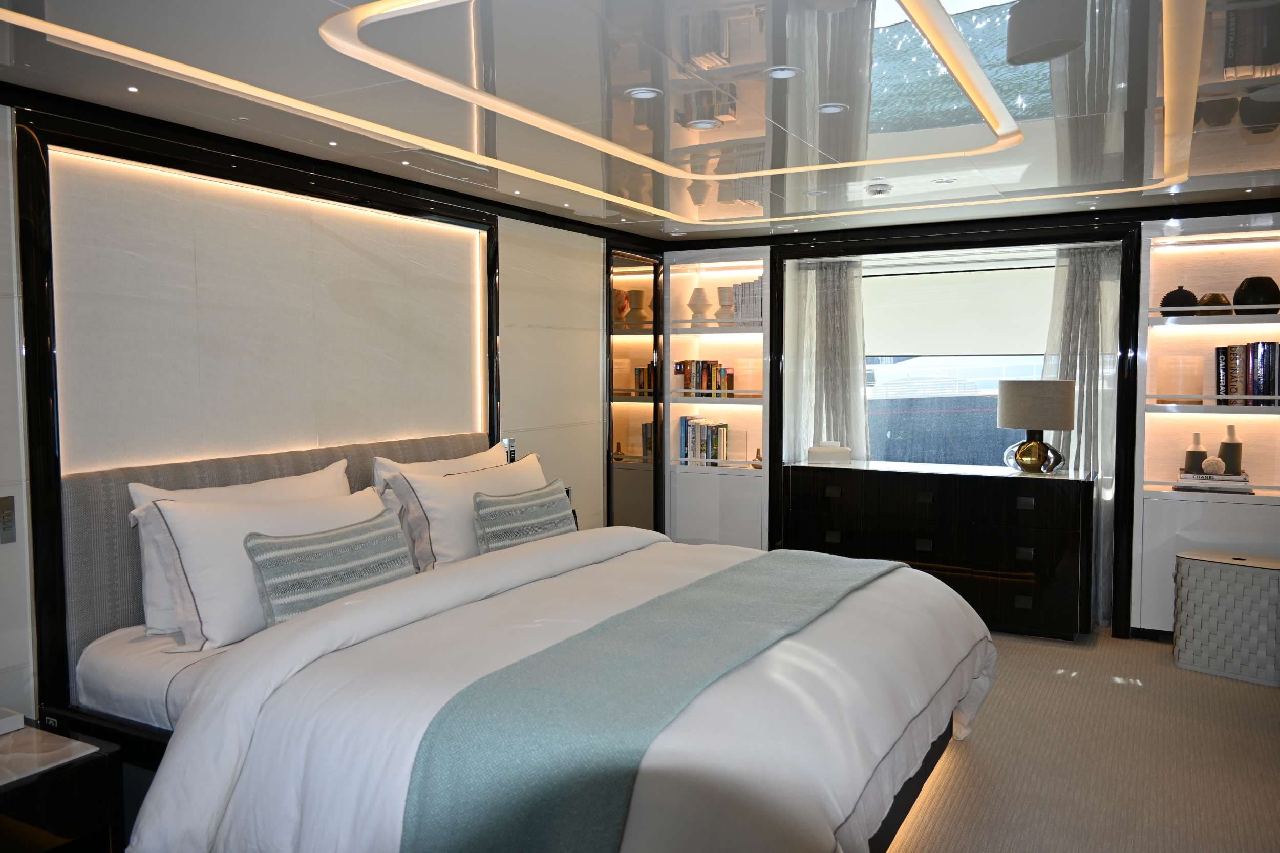 yachtPic6