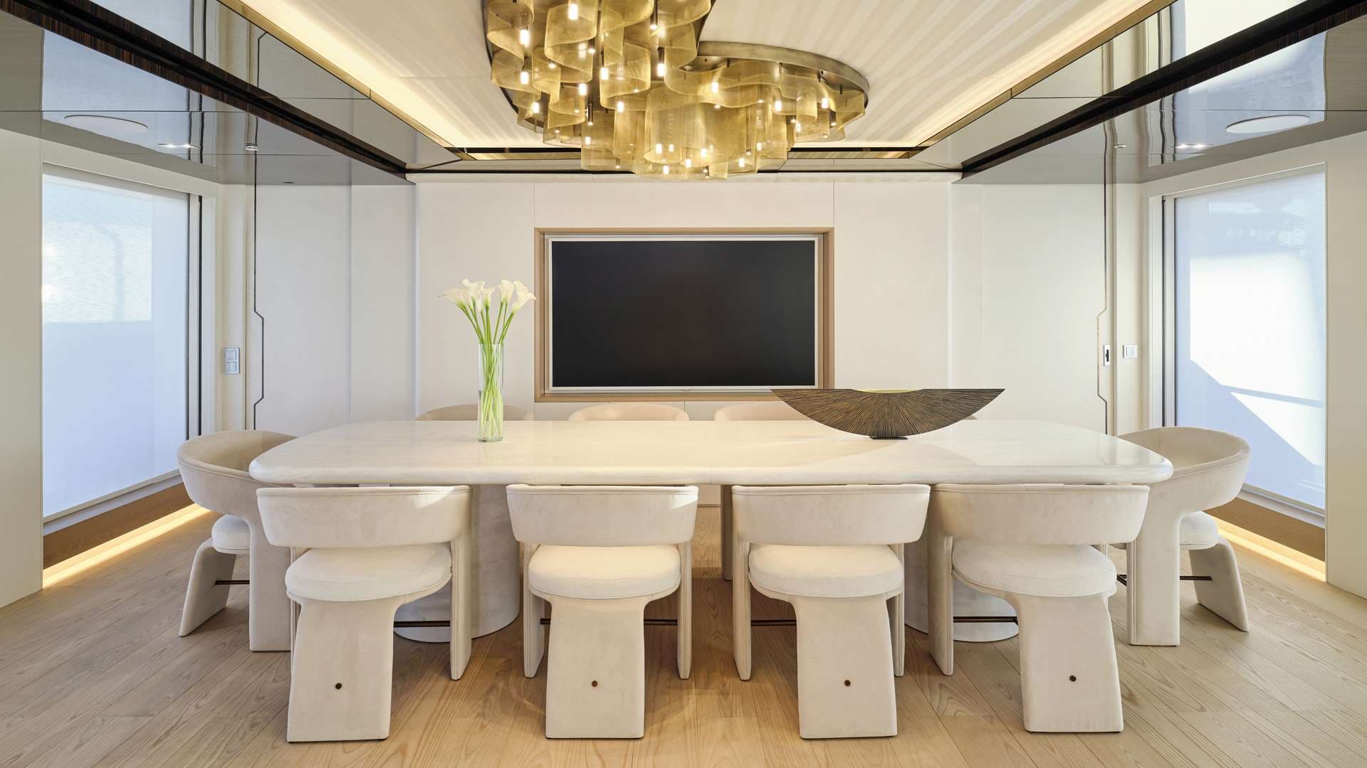 yachtPic3