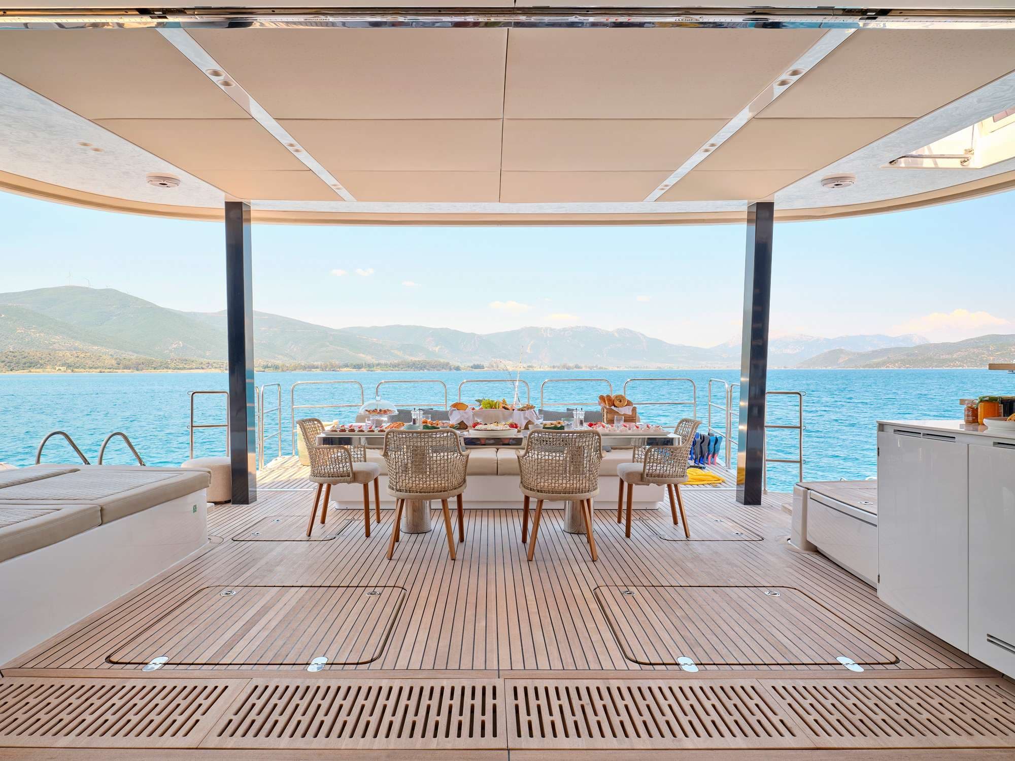 yachtPic12