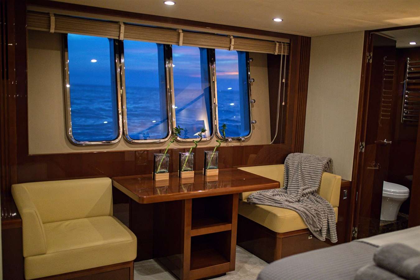 yachtPic15