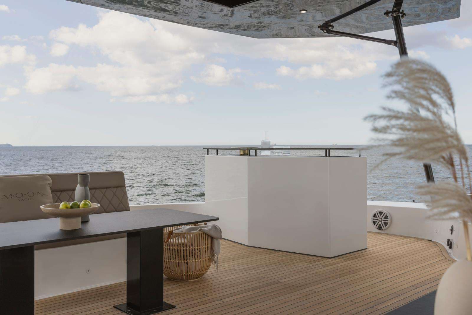 yachtPic15