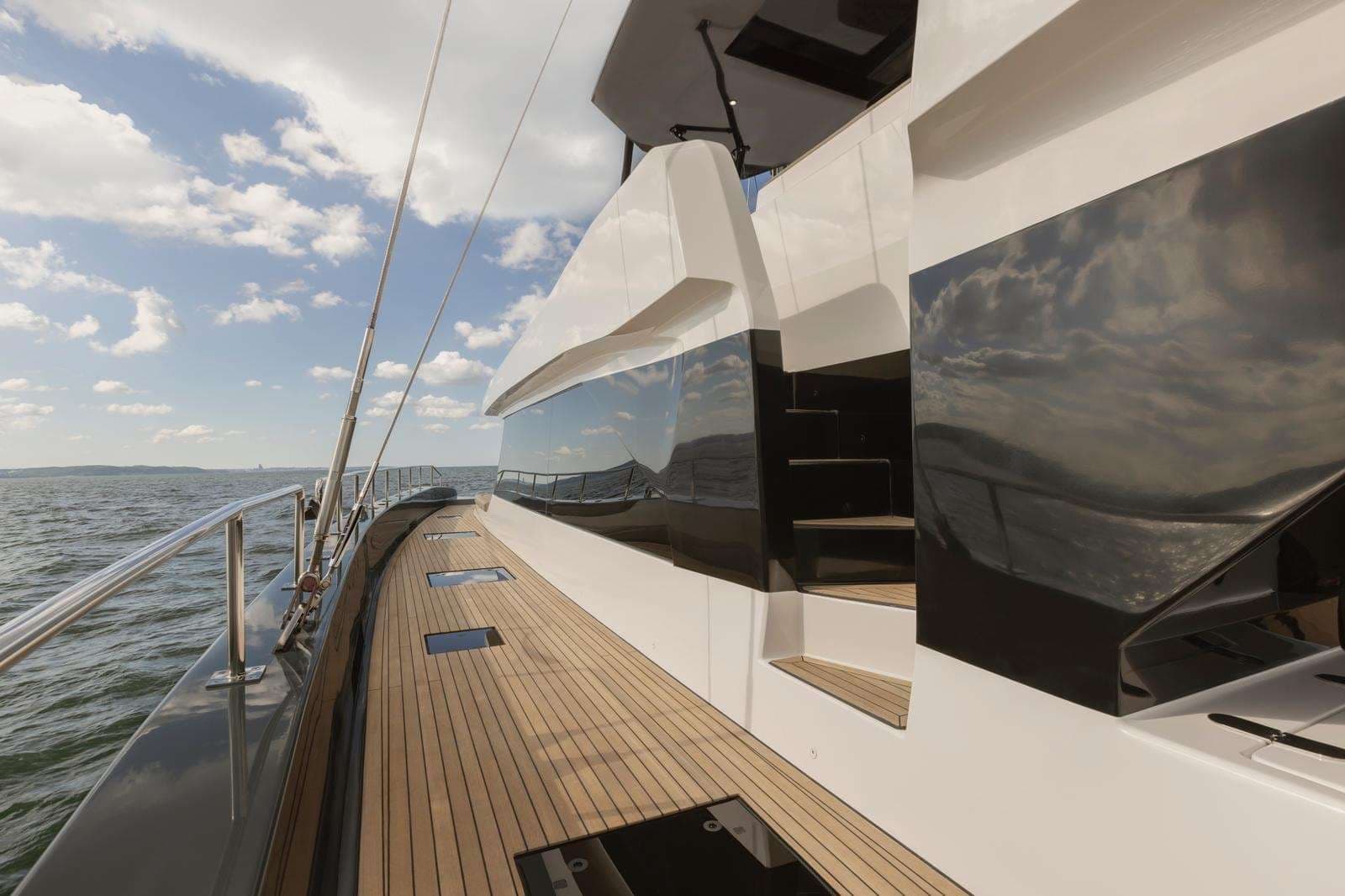 yachtPic16