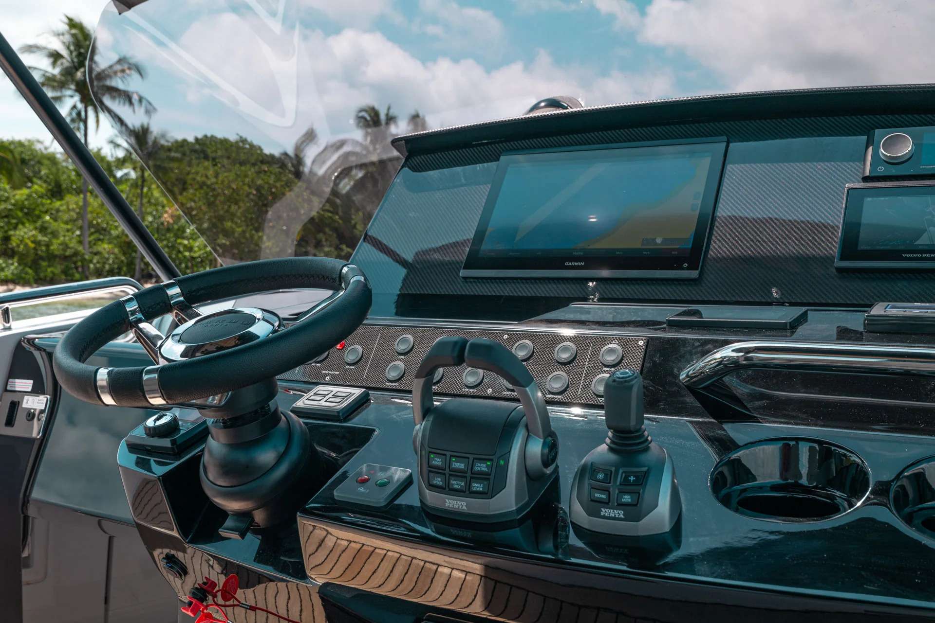 yachtPic19