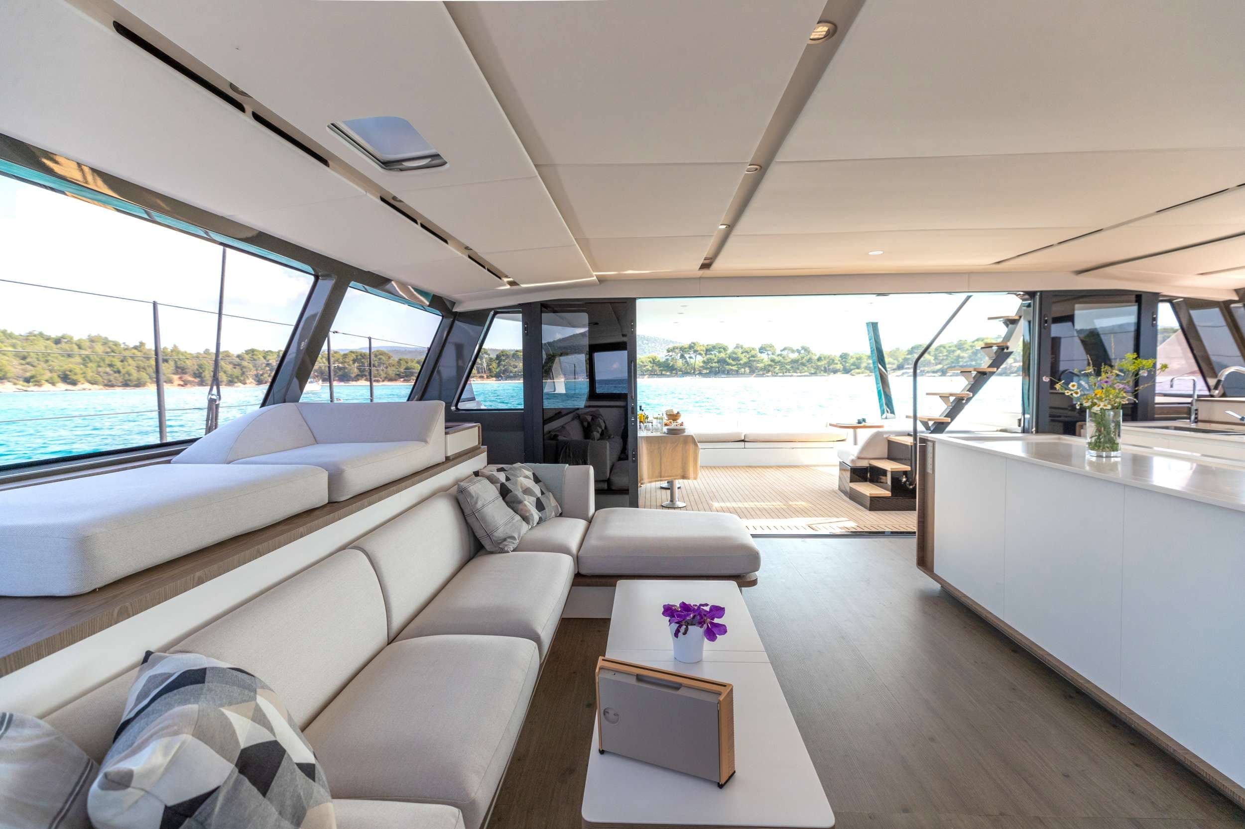 yachtPic14